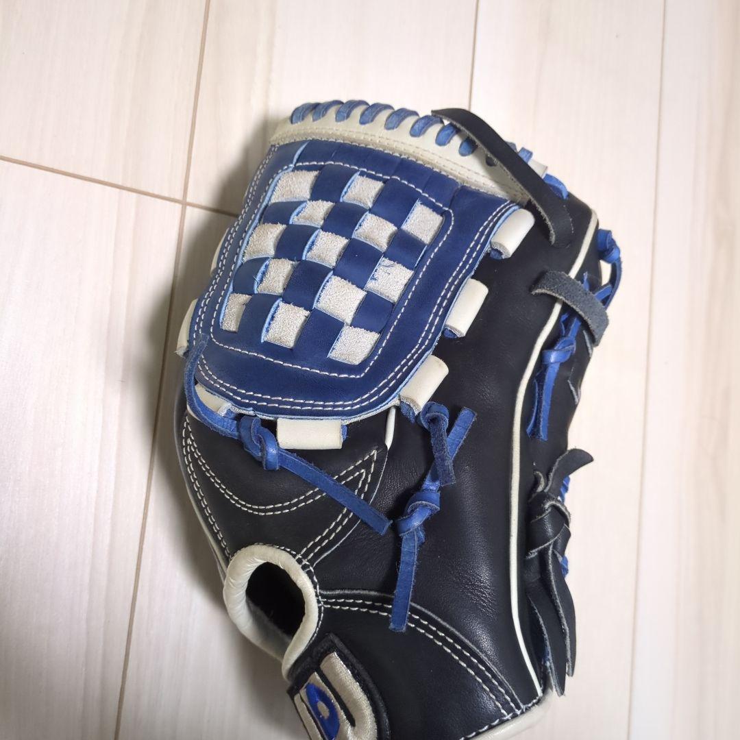 ワールドペガサス オーダー 軟式グローブ ブラック/ブルー