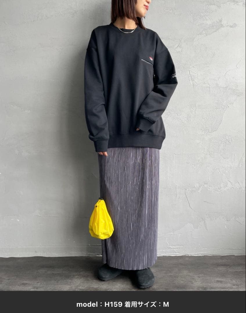 NANGA/ナンガ」 別注 ワンポイントロゴ刺繍 ジップポケットスウェット