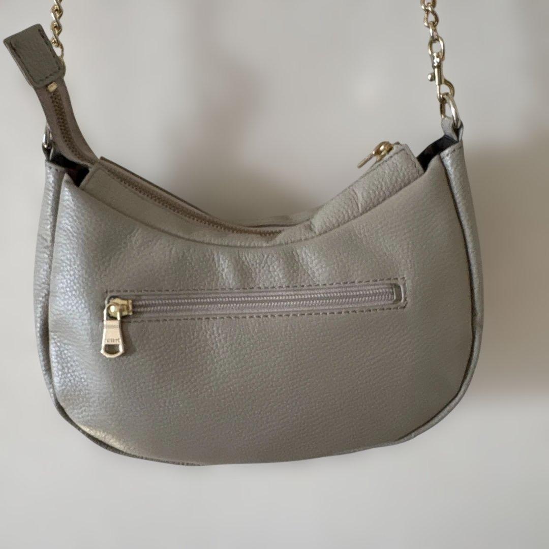 russet ハーフムーンショルダーとショルダーベルト(別売)