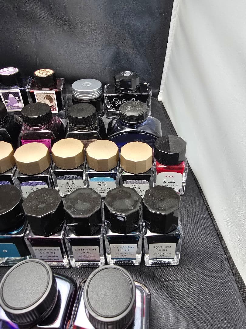 大量の万年筆インク