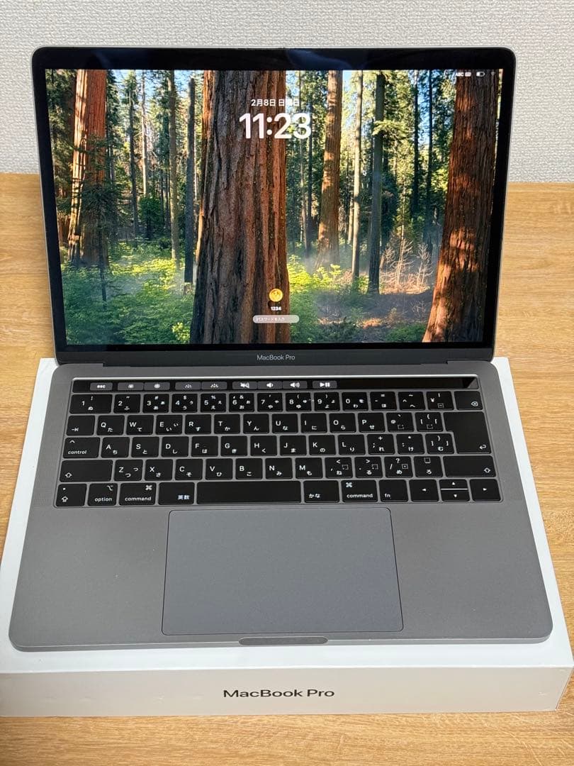 MacBook Pro 2019 Intel Core 13インチ