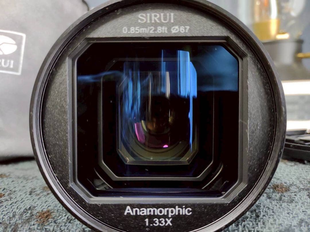 Sirui 35mm アナモルフィックレンズ MFT
