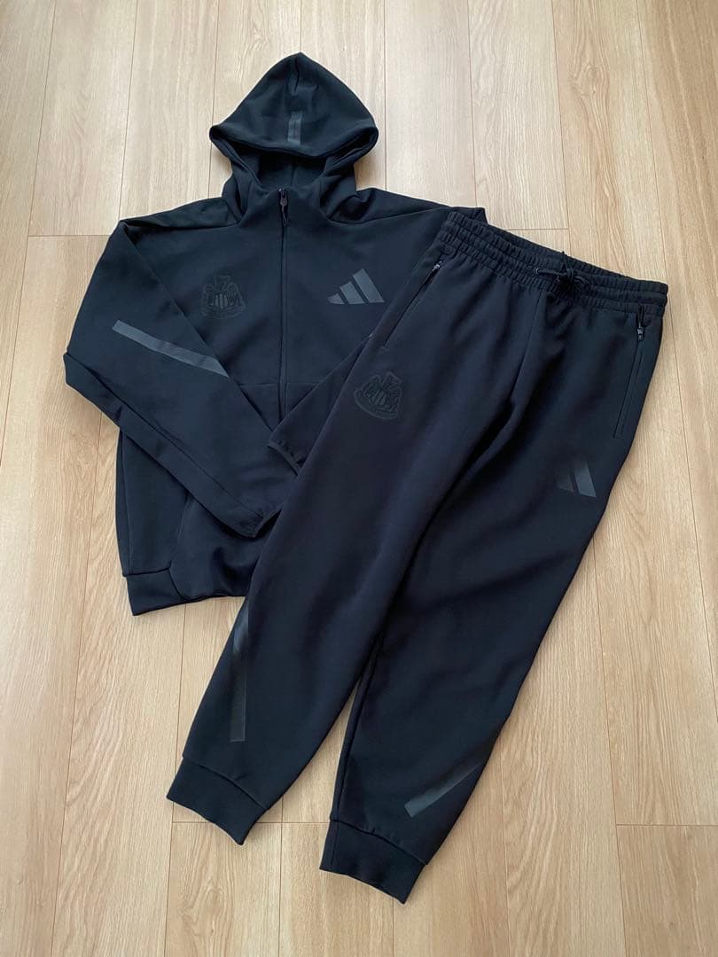 adidas ニューカッスル Z.N.E. 上下セット　未使用品
