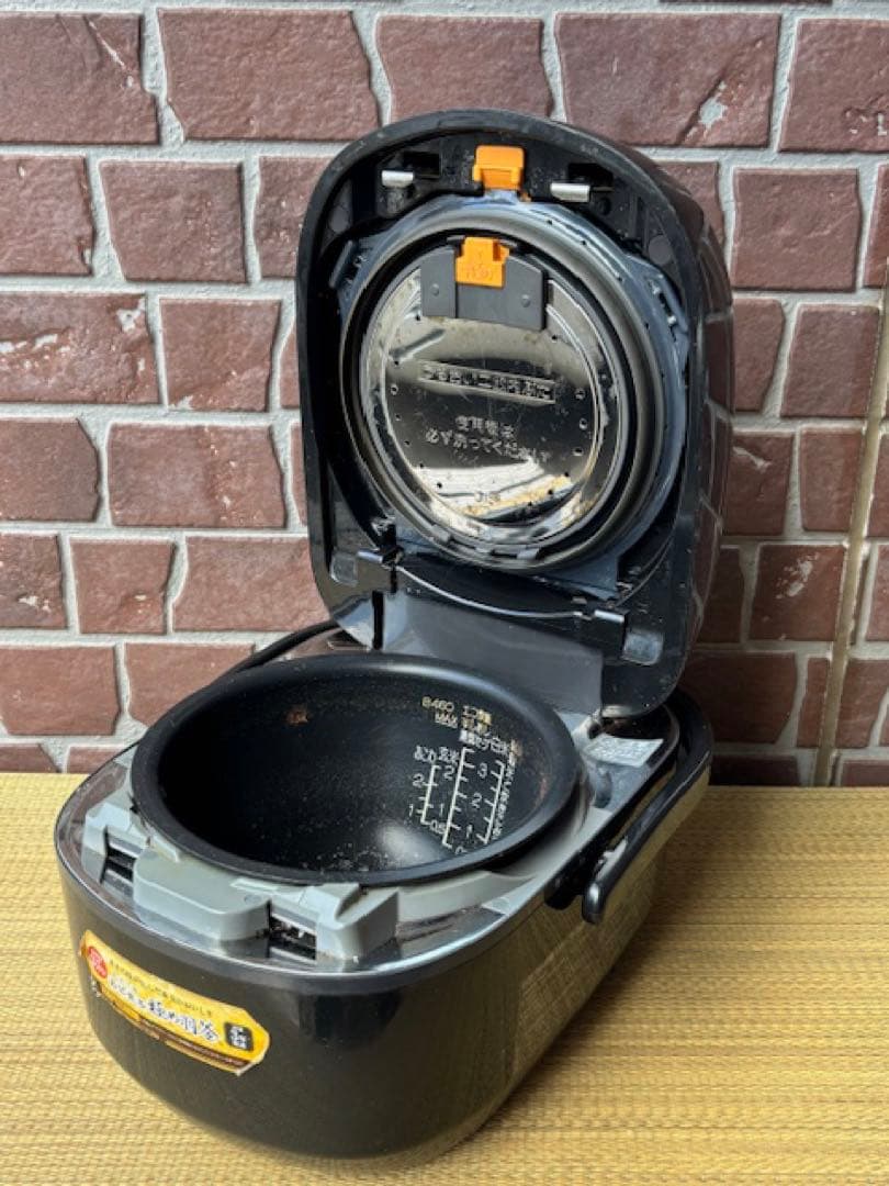 象印 炊飯器 圧力IH炊飯ジャーNP-QT06 3.5合炊き 極め羽釜 南部鉄器