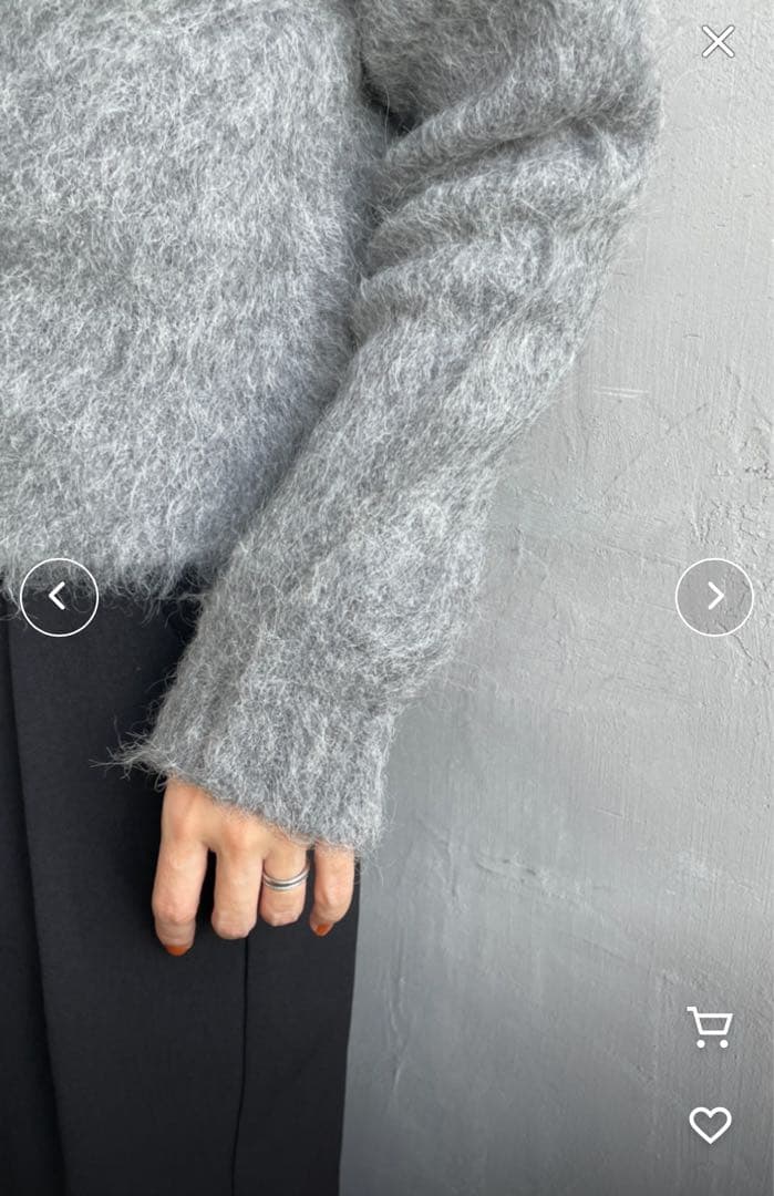 GYMPHLEXジムフレックスロゴ刺繍ショート丈 シャギーニットカーディガン