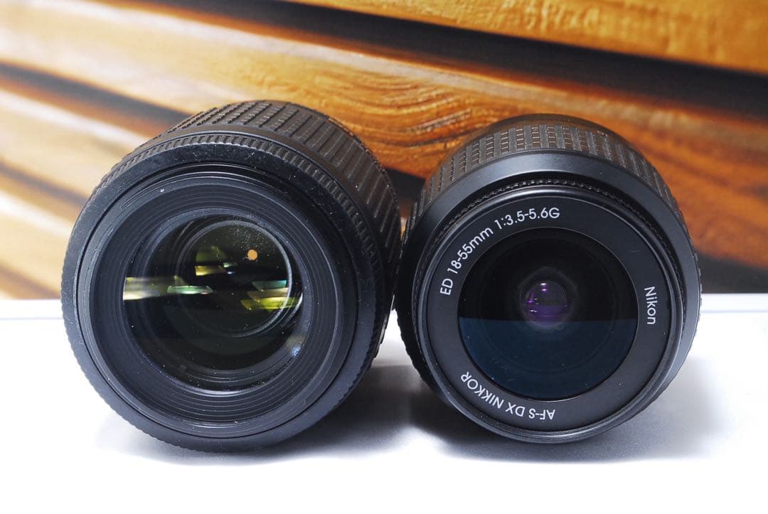 Nikon D5300 ダブルズームキット　デジタル一眼レフカメラ　Wi-Fi