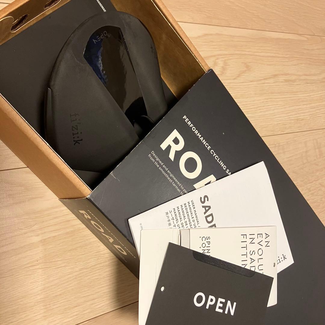 fi'zi:k ALIANTE R1 OPEN カーボンレール フィジーク