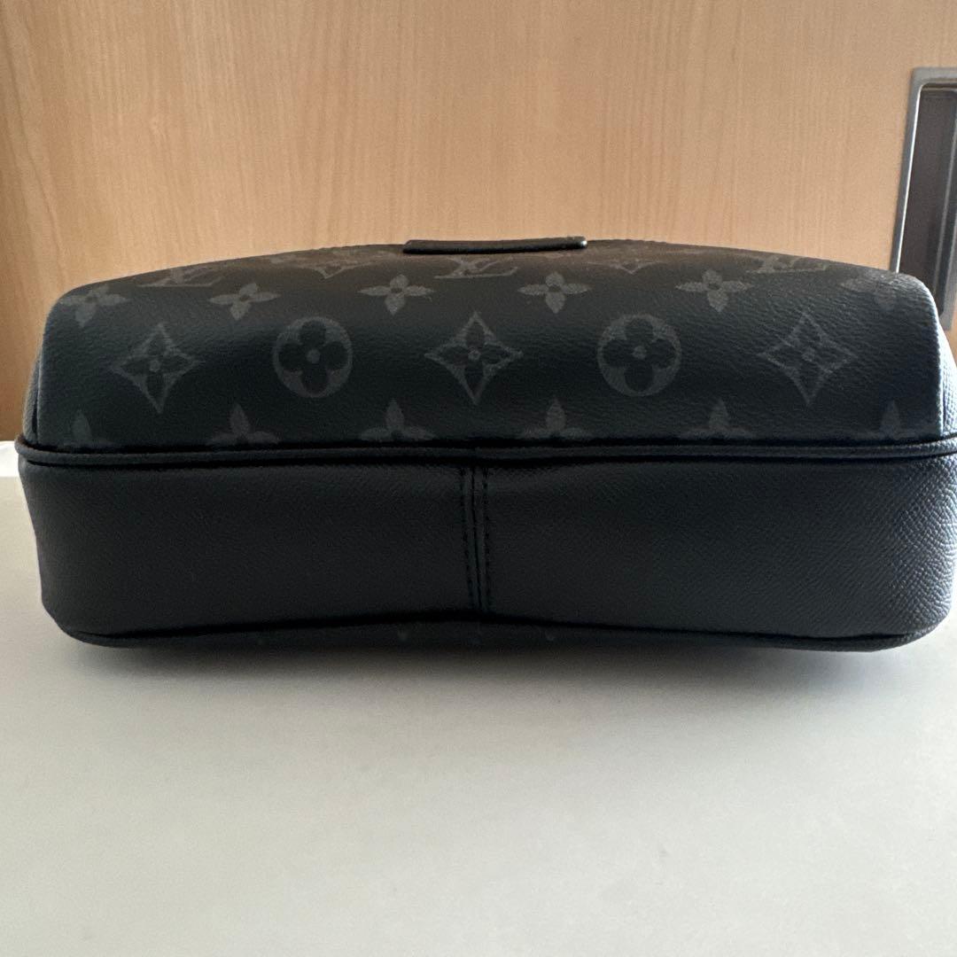 ショルダーバッグ　メッセンジャーバッグ