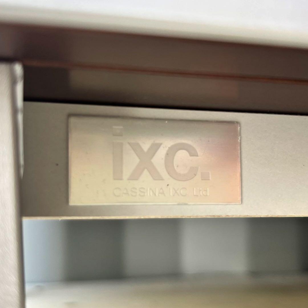 取付無料！カッシーナイクスシー ピエロリッソーニ 北欧モダン食器棚✨