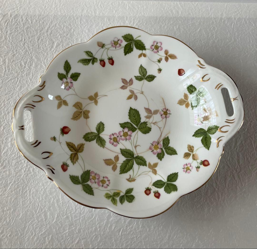 ウエッジウッド　ワイルドストロベリー食器セット