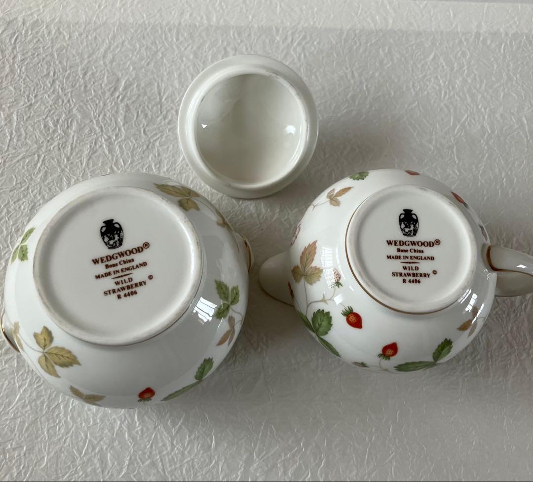 ウエッジウッド　ワイルドストロベリー食器セット