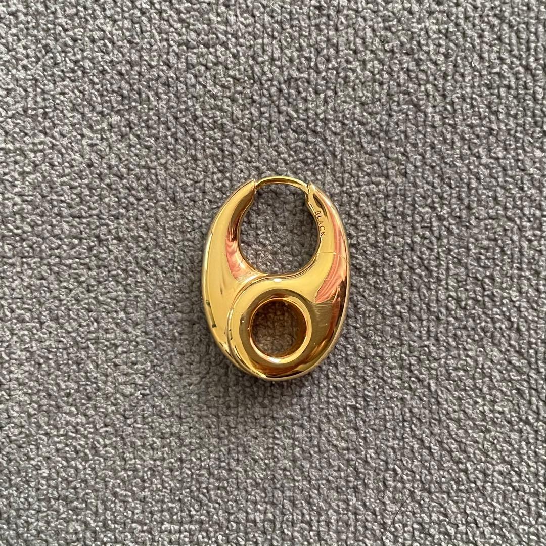 MARIA BLACK ピアス