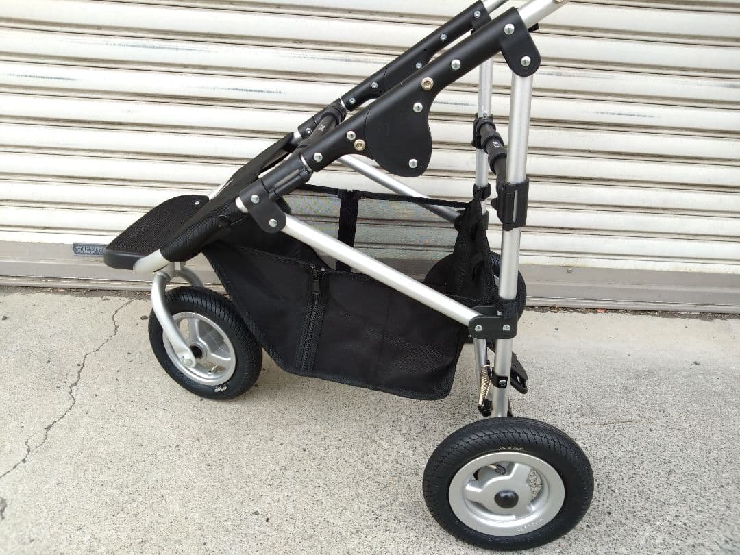 美品？　AirBuggy　エアバギー　ペットカート　フレーム　送料込　神奈川