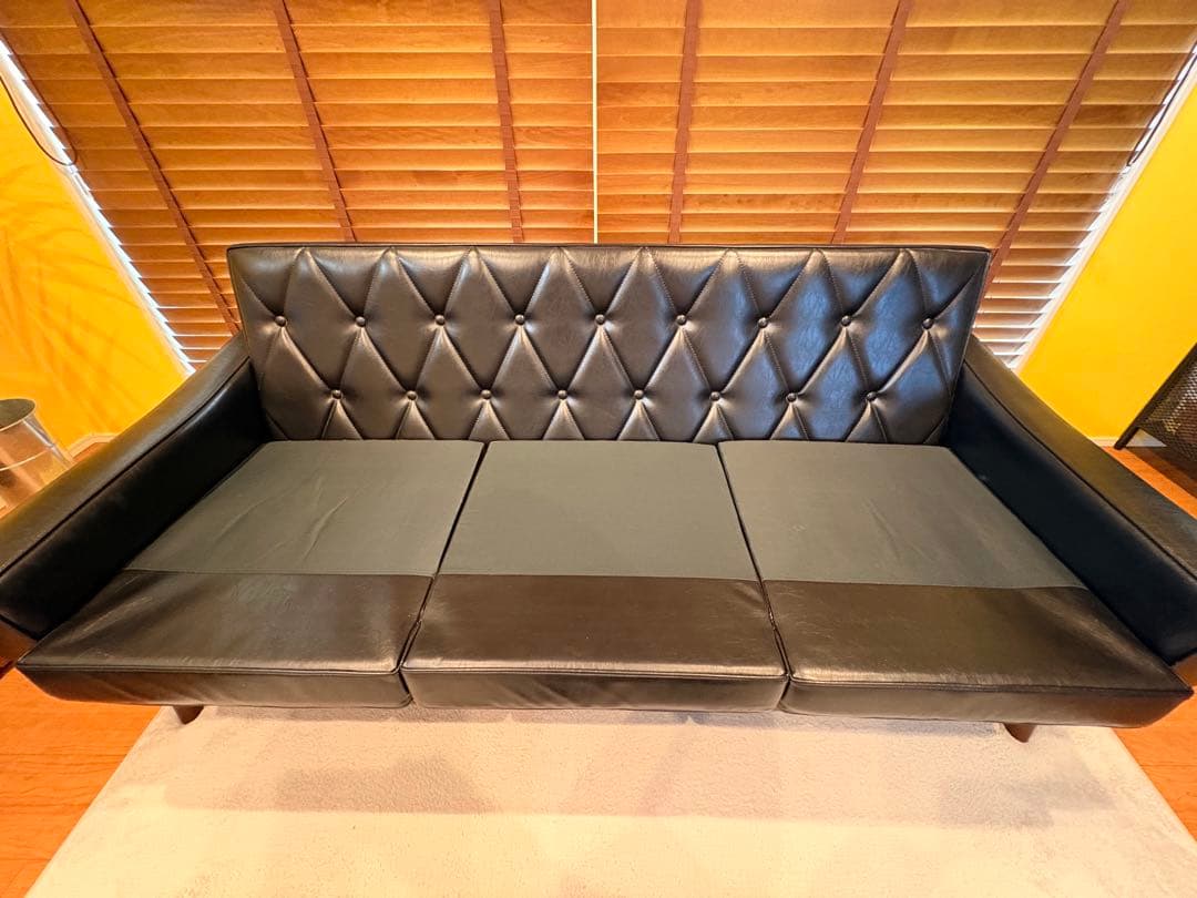 カリモク60 ロビーチェア　3人掛け