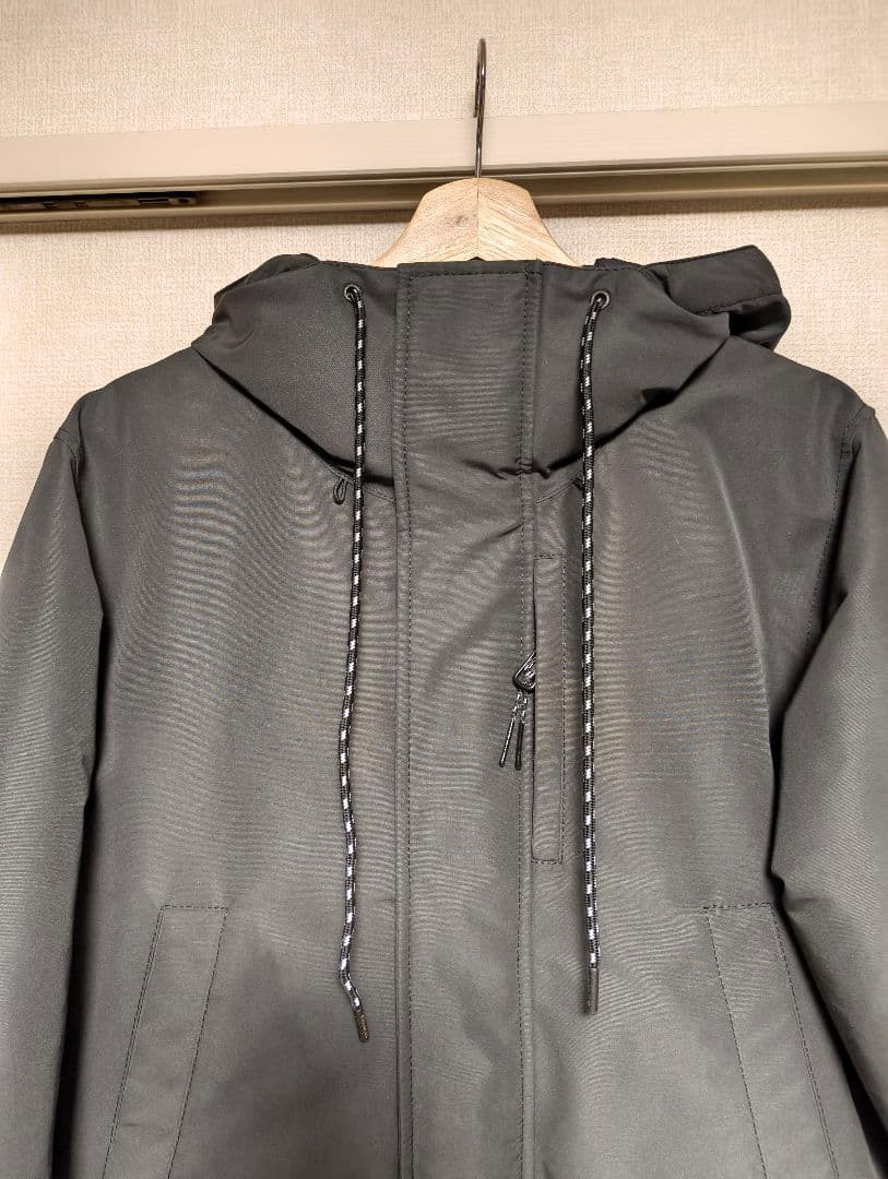 COACHダウンジャケット フード付き