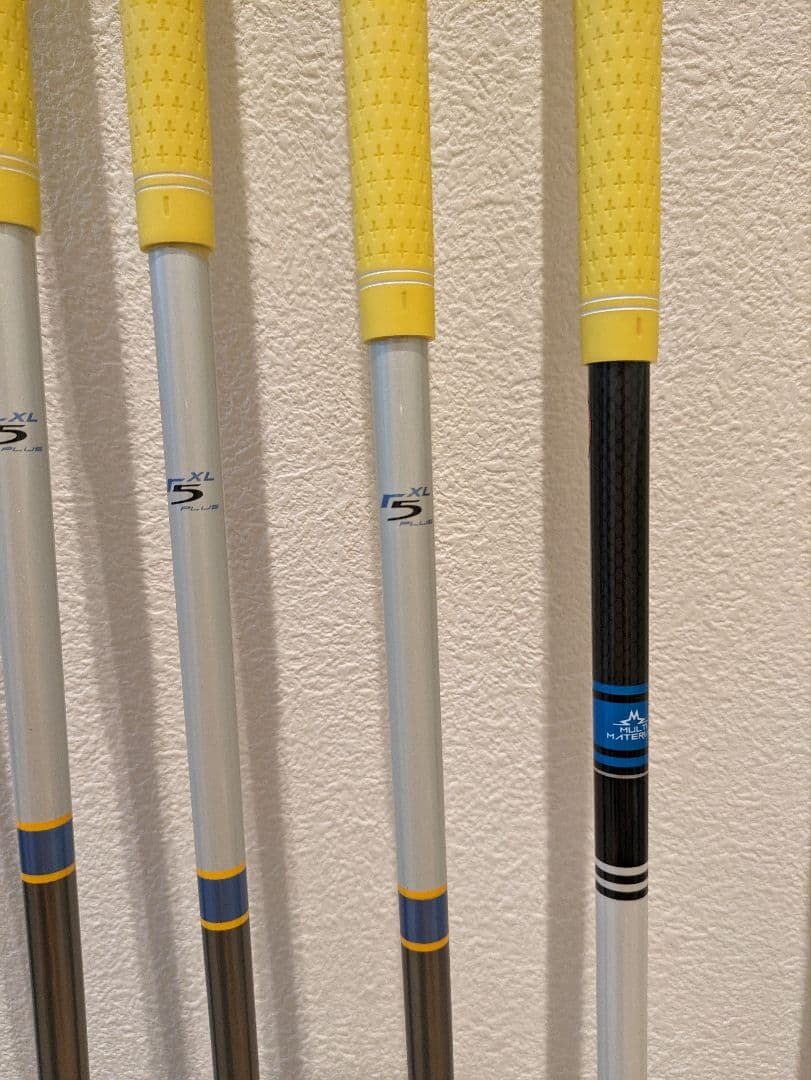 ゴルフクラブ　10本セット　（キャディーバッグ付き）