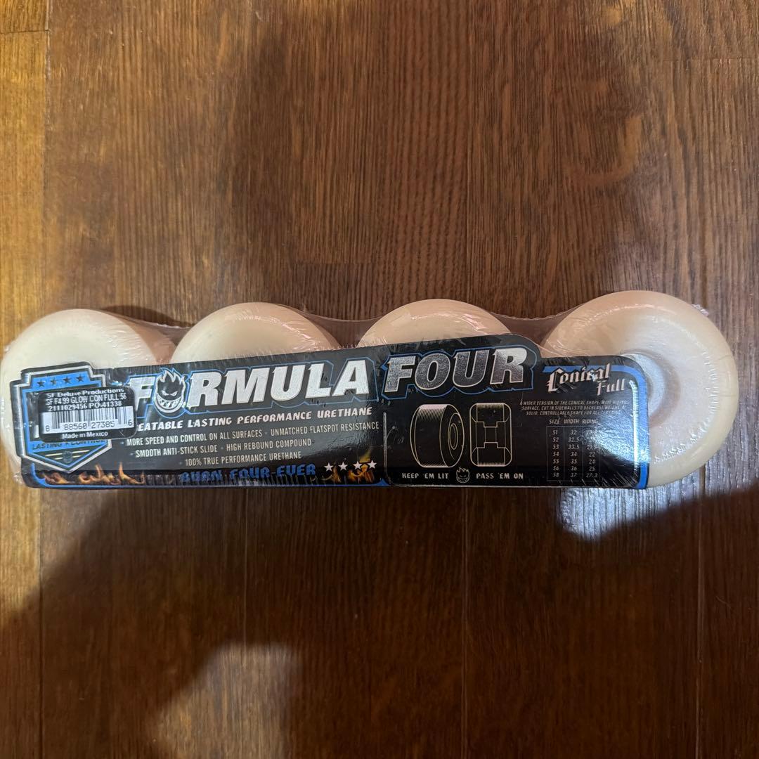 スケートボード SPITFIRE FORMULA FOUR 56mm 99duro glow