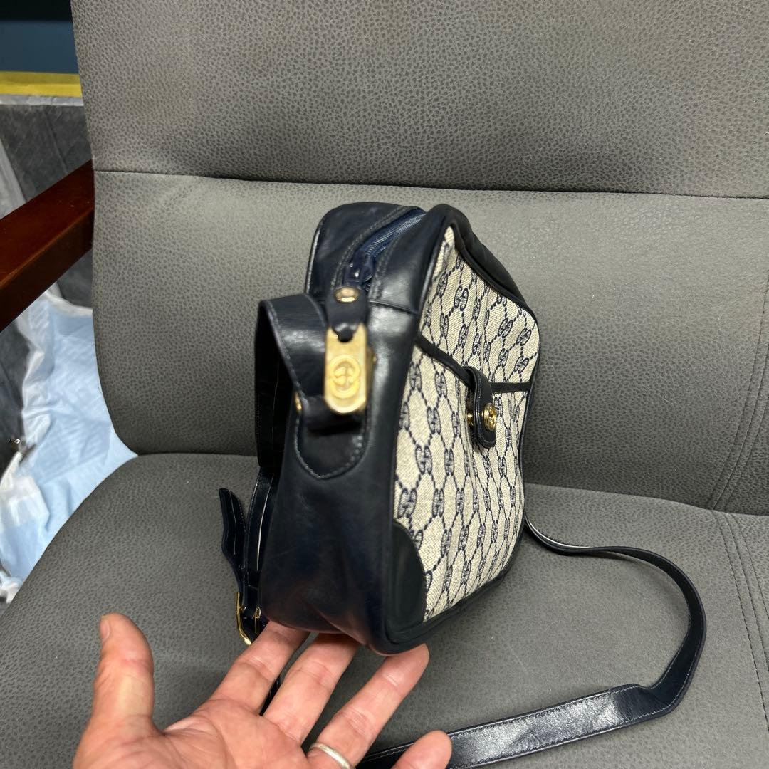 Gucci GGパターン ショルダーバッグ ネイビー/アイボリー