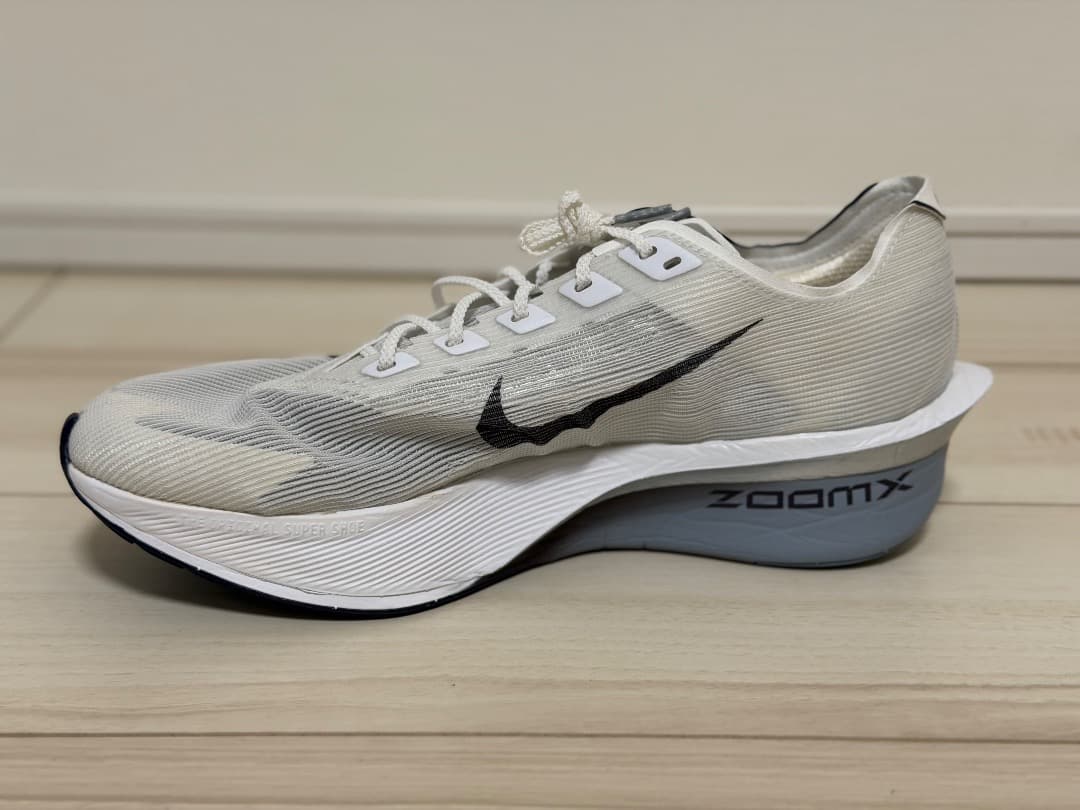 ナイキ ヴェイパーフライ 4 ホワイト 28.5cm HF6414-100