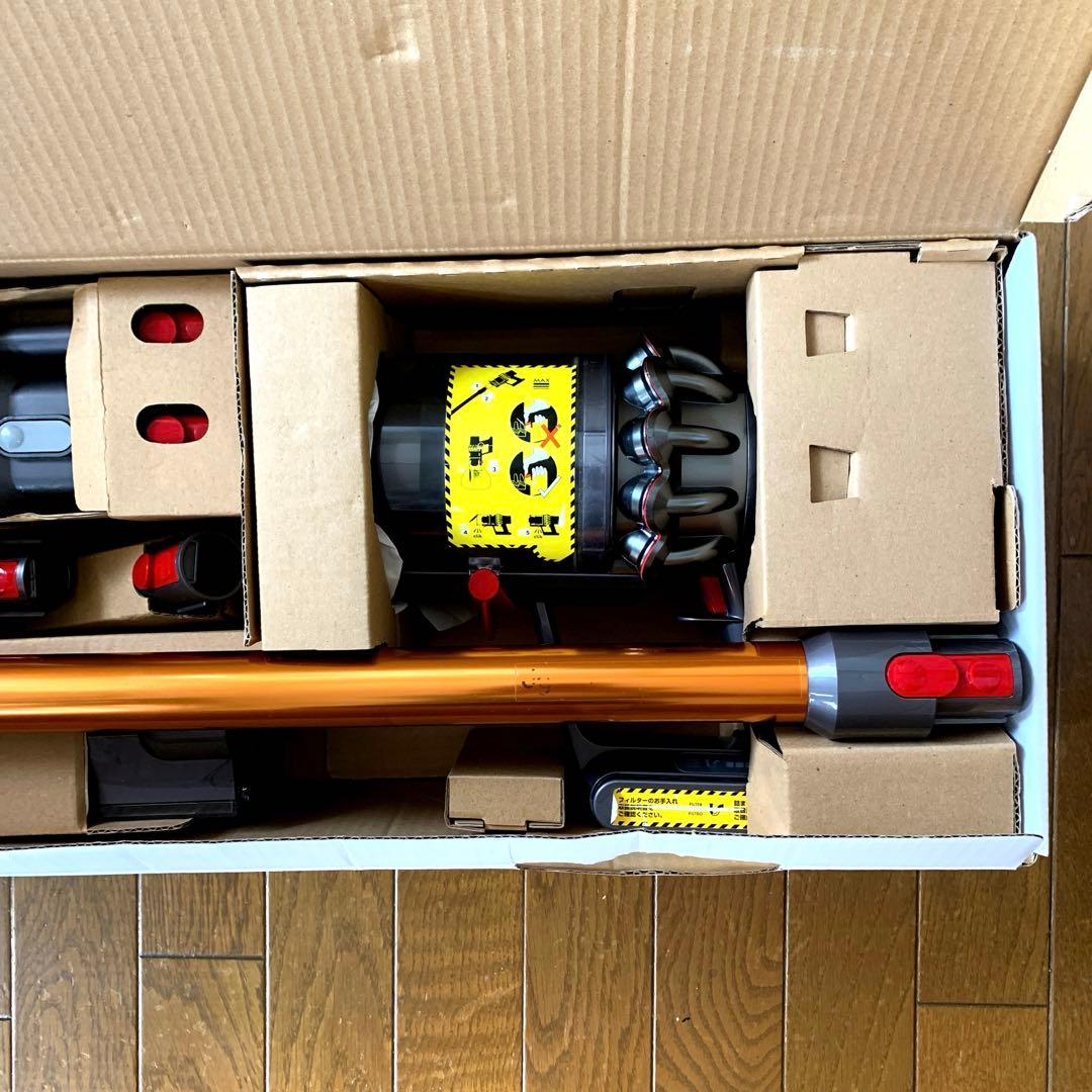 ダイソンDyson V10 SV12 壁掛け充電付 付属品多数 動作品