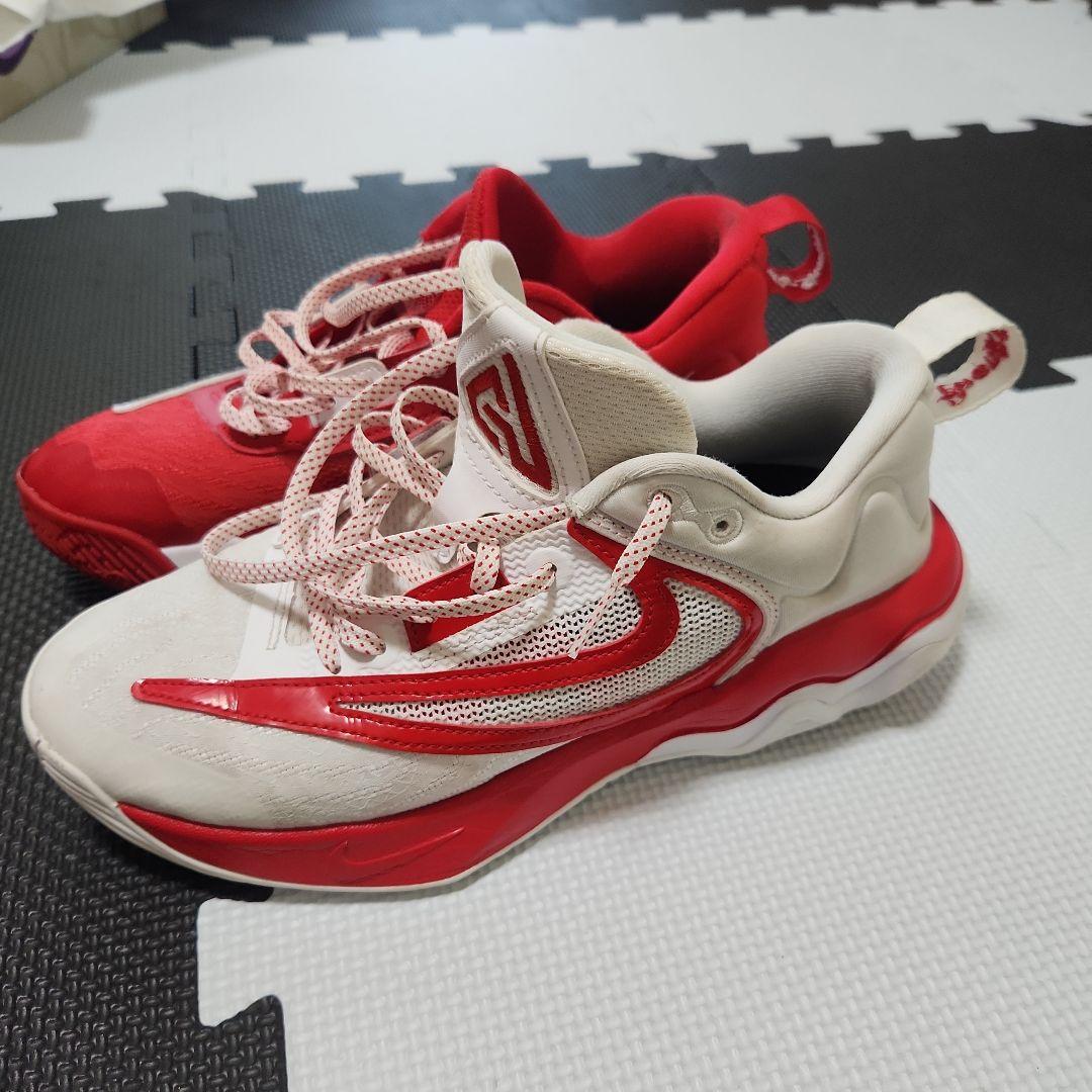 ズームフリーク5 カイリーフライトラップ2 ヤニスイモータリティ3 ３足セット