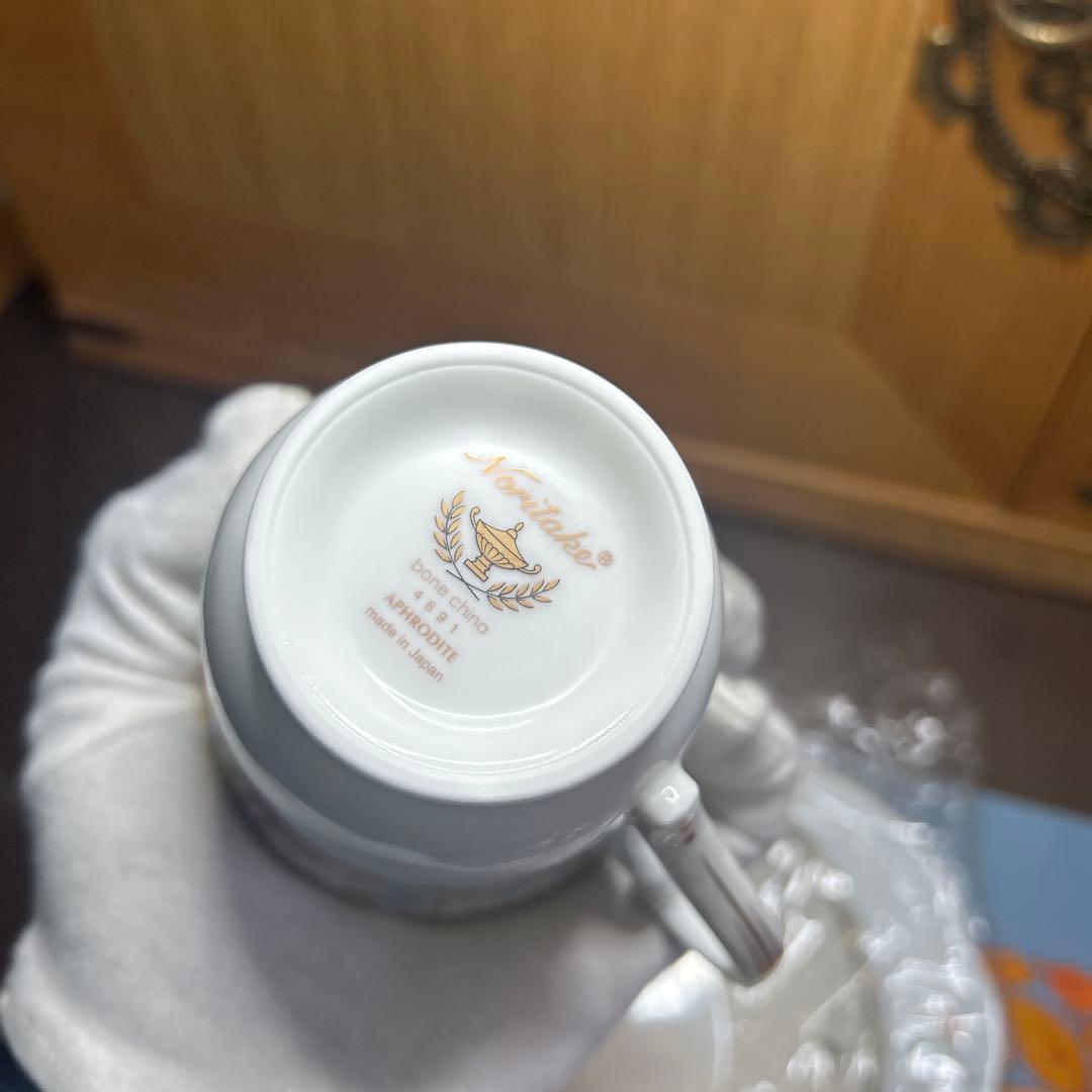 ノリタケ　アフロディーテマグ、花更紗ディーププレート、カトラリーセット　美品