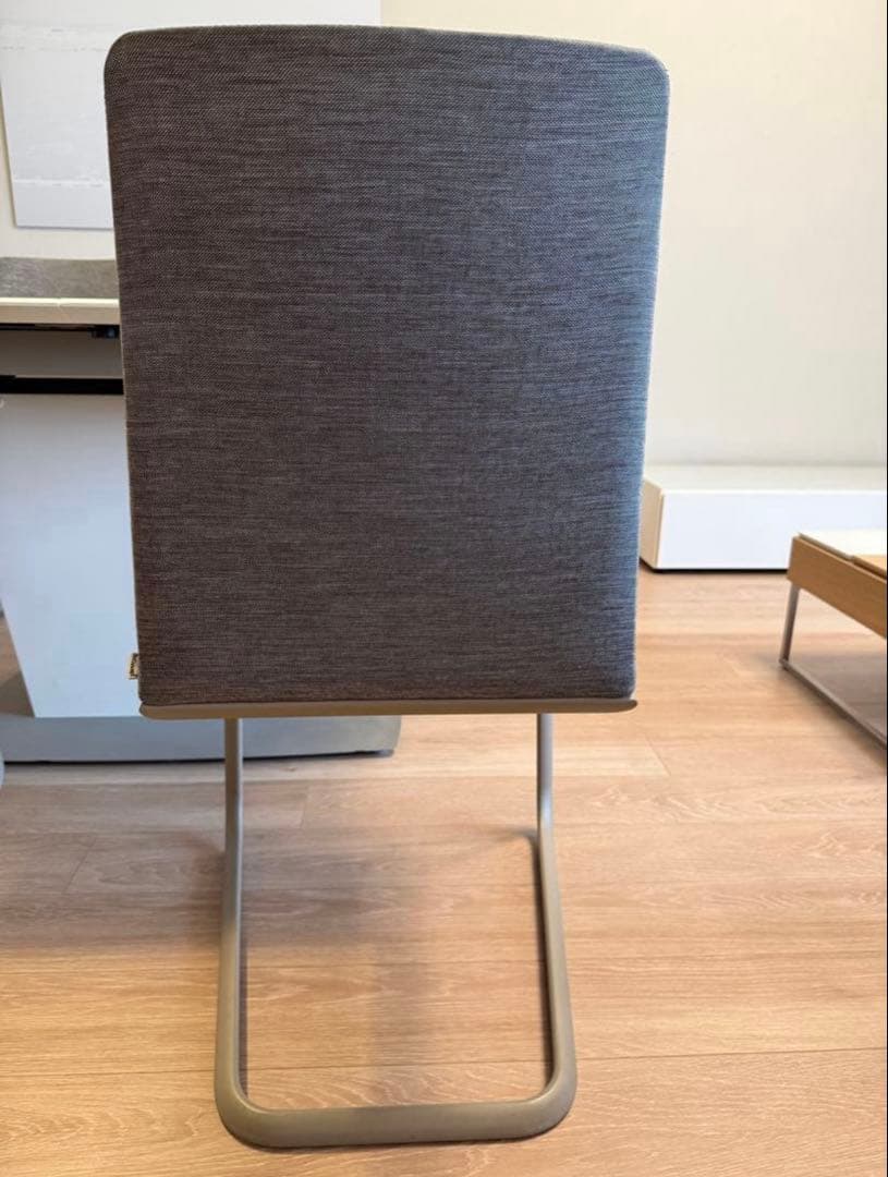 BoConcept（ボーコンセプト）ダイニングチェアLAUSANNEローザンヌ①