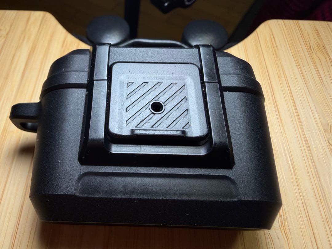 AirPods Pro 第2世代 ＋Spigen保護ケースおまけ付き