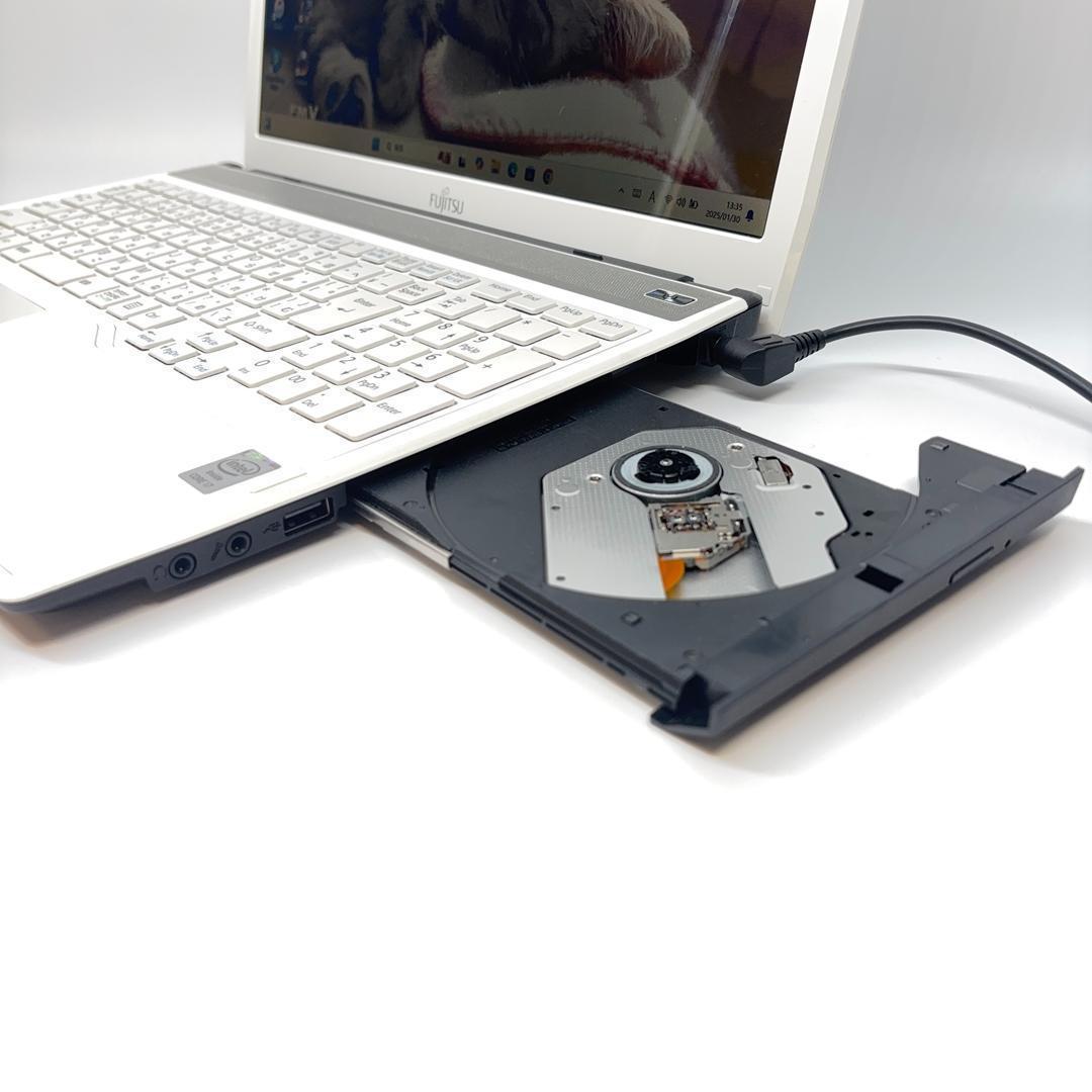 富士通 ノートパソコン Corei7 SSD メモリ16GB Win11 A6