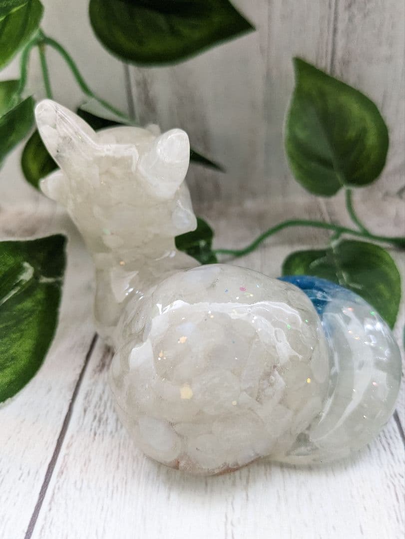 【Milky】虹色しっぽ！シトリンのきつねさん形オルゴナイト☆他２点