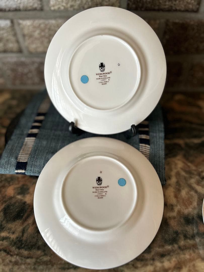 ウエッジウッドゼージグリーンケーキ皿6枚黒壺箱入り15.5cm