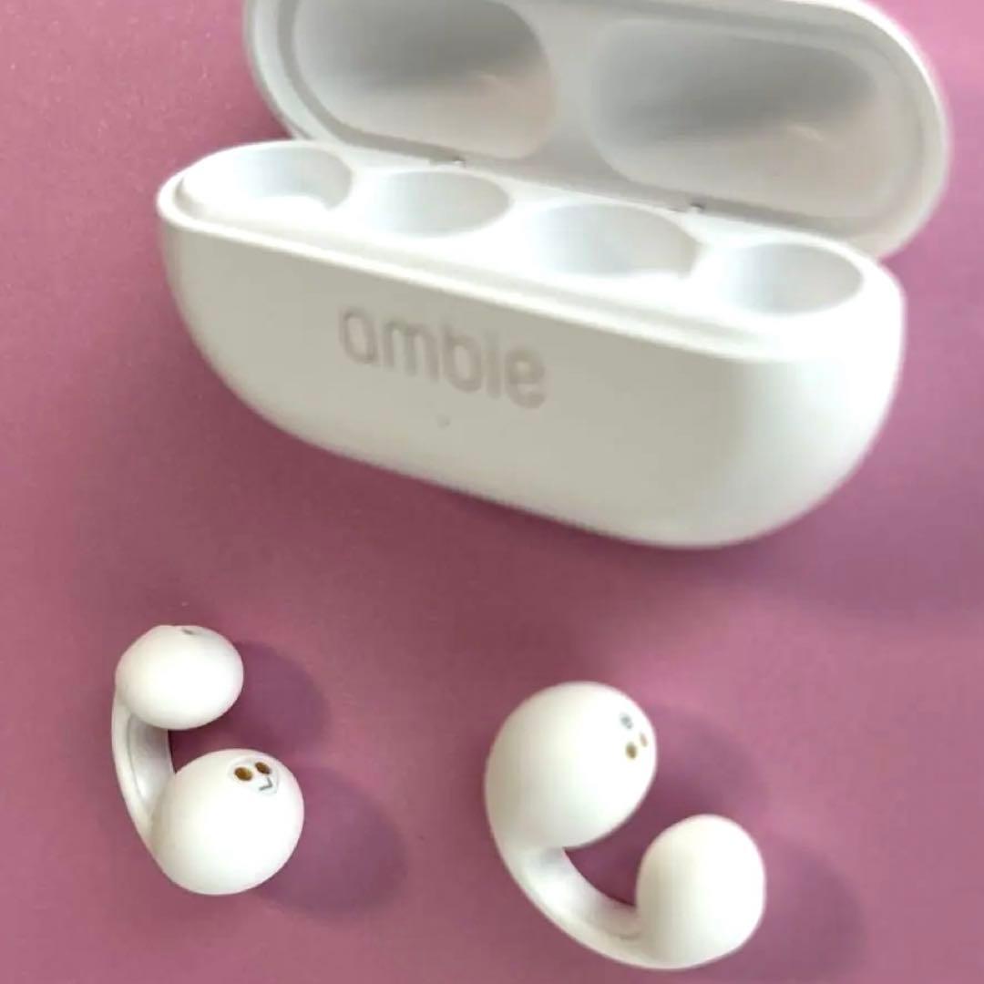 ambie ワイヤレスイヤホン ホワイト　超美品です
