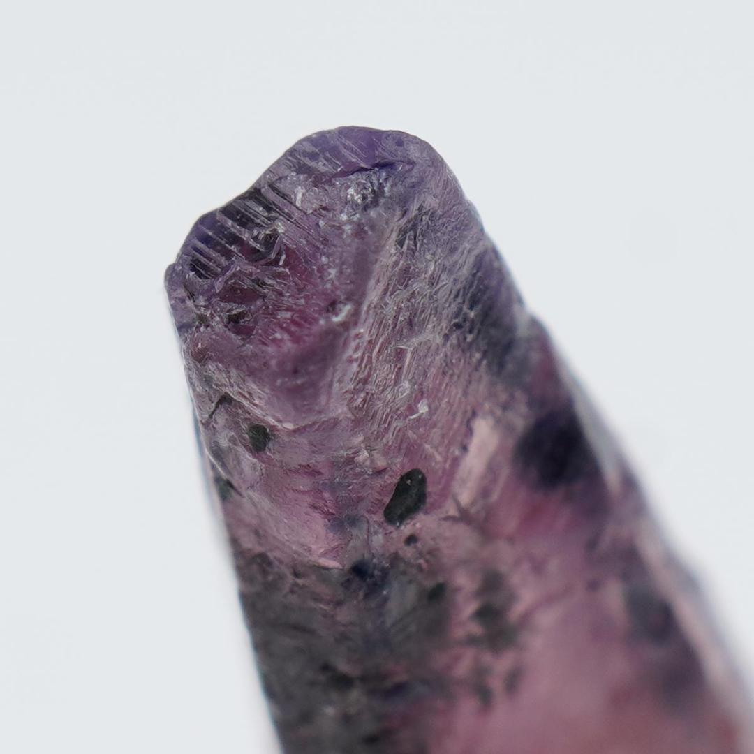 ウインザサファイア結晶　鉱物標本　原石　タンザニア産