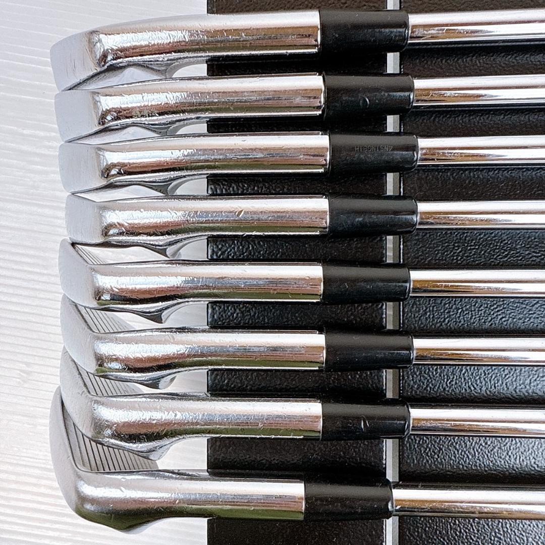 ナイキ　フォージドアイアン（日本仕様）　8本セット　純正スチール（S）／NIKE