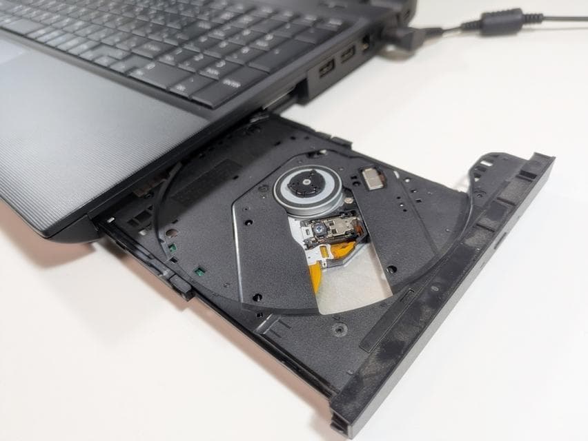 【超美品】Windows11✨新品8GB✨初心者に✨すぐ使える✨ノートパソコン✨