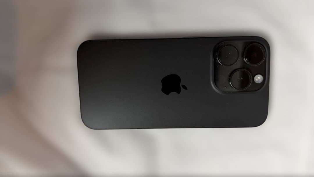 ☆美品 iPhone15Pro 128GB ブラックチタニウム☆