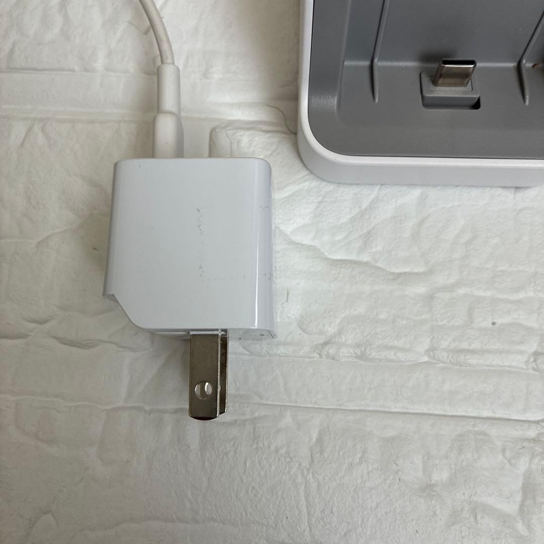 au かんたんケータイライト　KYF43 初期化済み SIMフリー 携帯