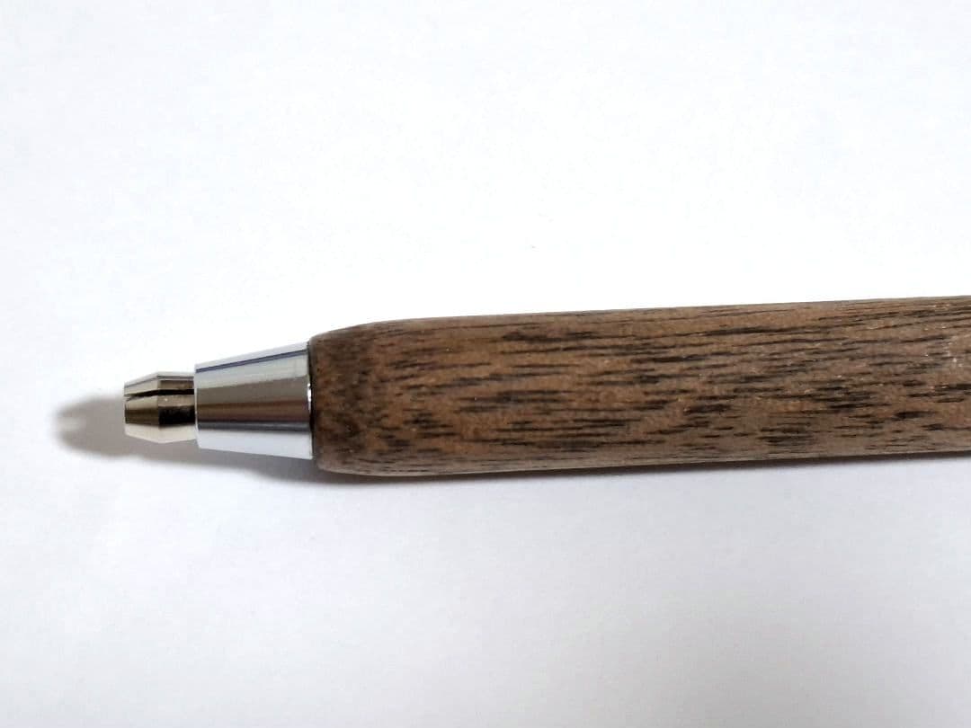 ほぼ未使用　ニコラス・ヘミングウェイ 芯ホルダー　２㎜　ウォルナット
