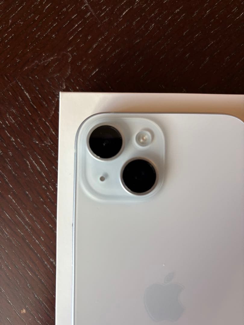 iPhone 15 128GB ブルー SIMフリー 本体 美品