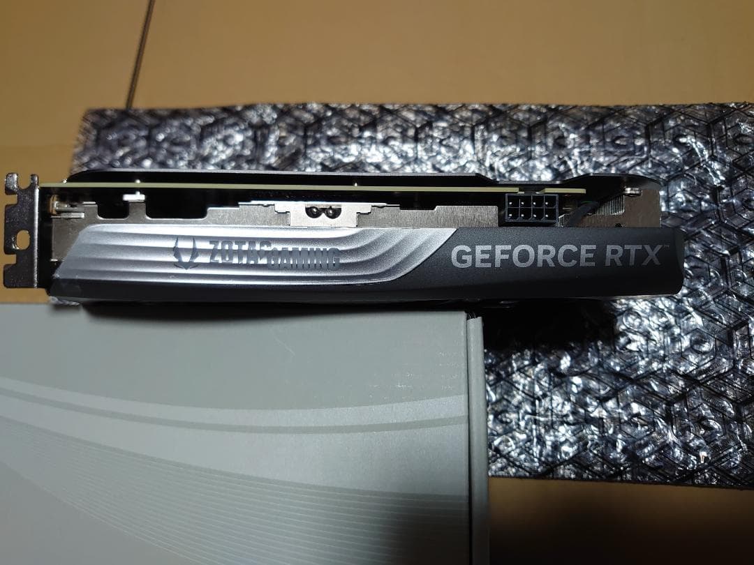 ZOTAC RTX 4060 Ti 8GB Twin Edge です！