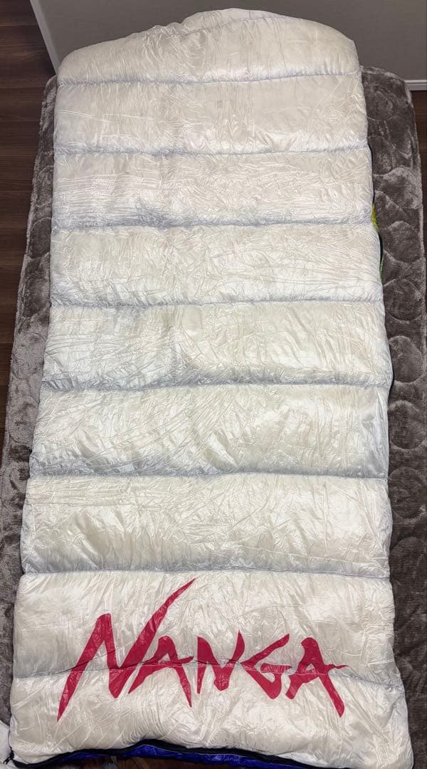 CHUMS X NANGA Over The Rainbow 寝袋