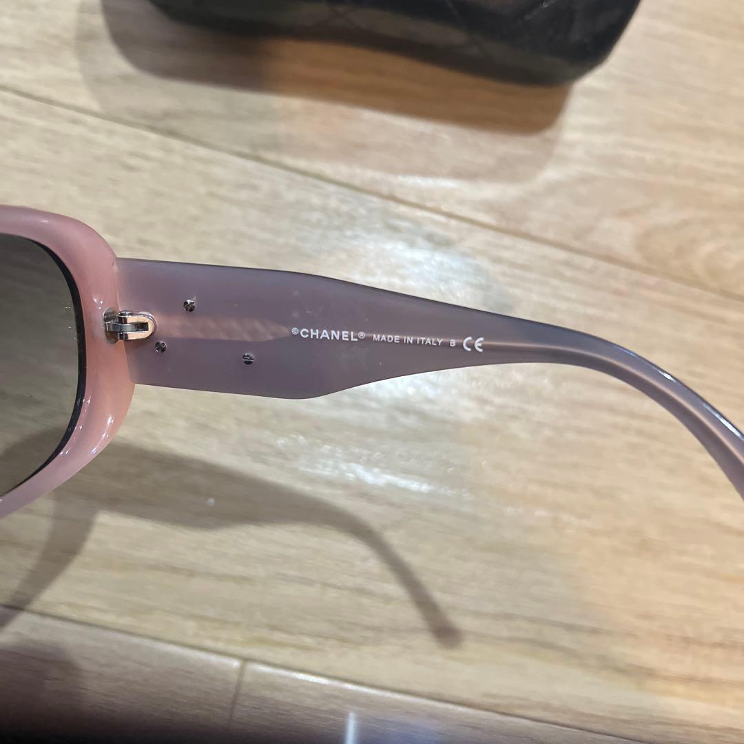 CHANEL オーバーサイズ サングラス ケース付き