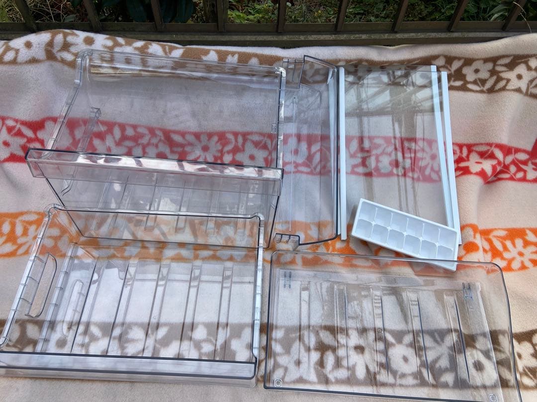 T121超極美品TWINBIRD 2023年製 121L ミラーデザイン 冷蔵庫