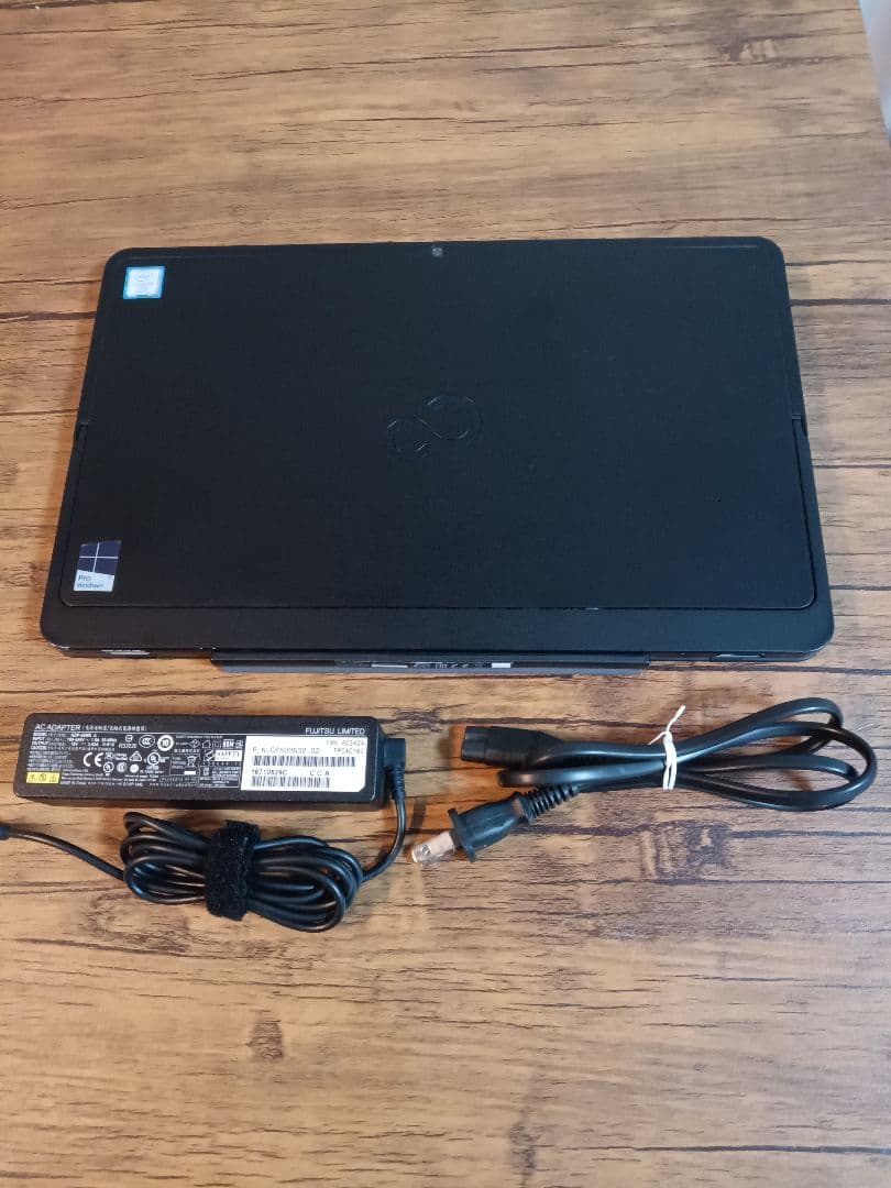 富士通 ARROWS Tab R727/P