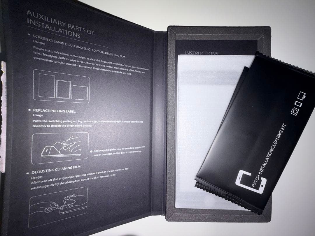 iPhone SE (第2世代) 128GBホワイト 本体