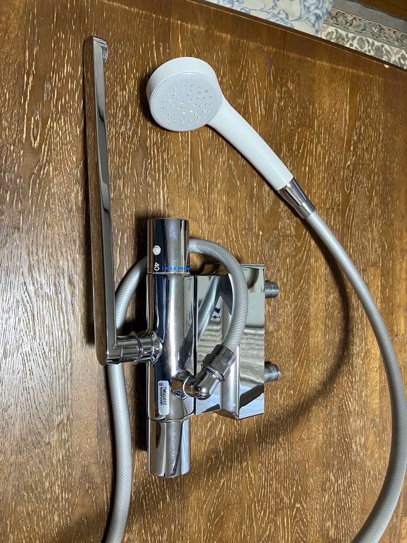 TOTO製　TMGG46E シャワーヘッド