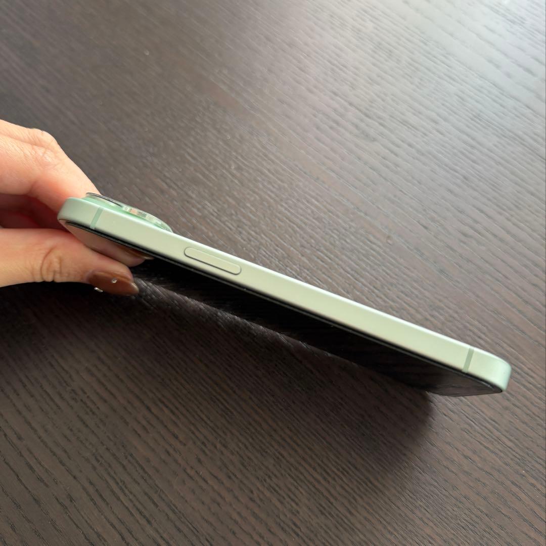 【専用】iPhone15 256GB グリーン SIMフリー