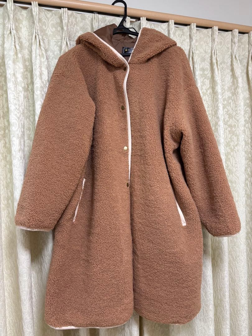 ママコート・アウター　メル・ボアパイピングフードコート（前抱っこOK）