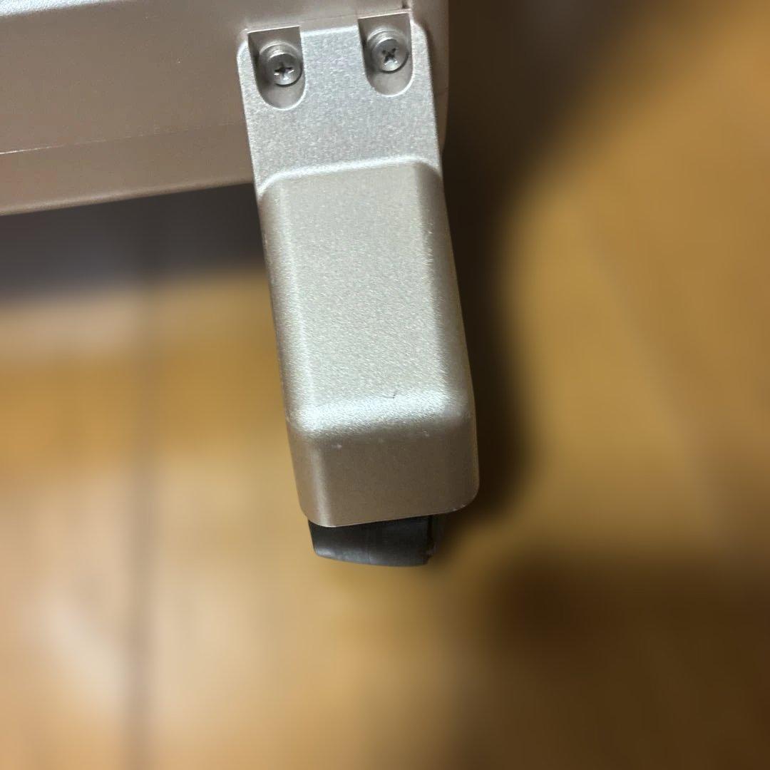 サンルミエ エクセラ7 遠赤外線暖房器　E800LS