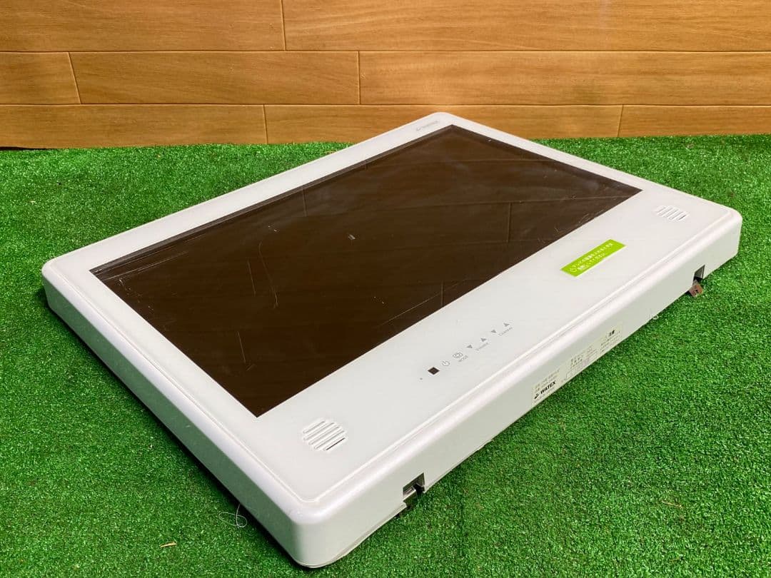 ホワイトwatex浴室テレビ　24インチ WMA-240BS